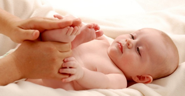 Польза массажа для развития и укрепления здоровья малыша
